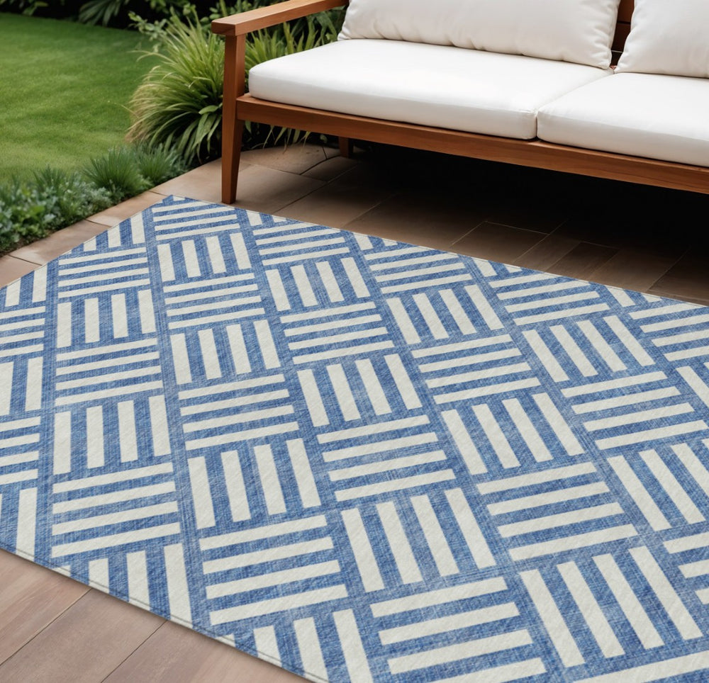 HomeRoots 5' Stylish Blue and Ivory Geometric Area Rug for Indoor/Outdoor Spaces - Durable, Washable, Modern Design 10' X 14' 578723