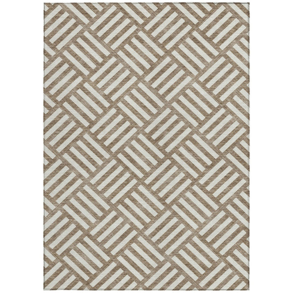 Homeroots 3' Artichoke Green Geometric Washable Area Rug - Stylish Indoor/Outdoor Design For Any Space 10' X 14' Polyester 578729