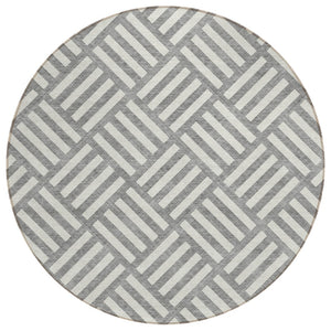 HomeRoots 5' Gray and Ivory Geometric Area Rug – Durable, Washable, and Perfect for Indoor or Outdoor Use 8' Round 578744
