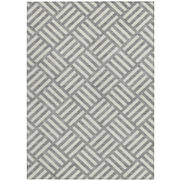 Homeroots 3' Artichoke Green Geometric Washable Area Rug - Stylish Indoor/Outdoor Design For Any Space 10' X 14' Polyester 578747