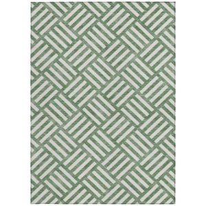Homeroots 3' Artichoke Green Geometric Washable Area Rug - Stylish Indoor/Outdoor Design For Any Space 9' X 12' Polyester 578752