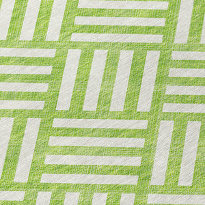 Homeroots 3' Artichoke Green Geometric Washable Area Rug - Stylish Indoor/Outdoor Design For Any Space 8' X 10' Polyester 578763