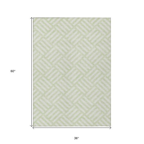 Homeroots 3' Artichoke Green Geometric Washable Area Rug - Stylish Indoor/Outdoor Design For Any Space 3' X 5' Polyester 578766