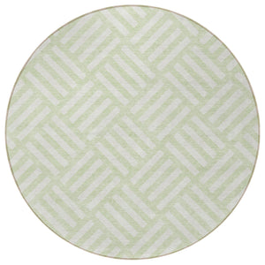 Homeroots 3' Artichoke Green Geometric Washable Area Rug - Stylish Indoor/Outdoor Design For Any Space 8' Round Polyester 578768