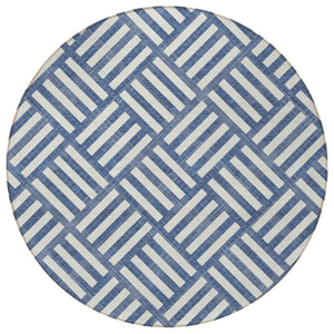 Homeroots 3' Artichoke Green Geometric Washable Area Rug - Stylish Indoor/Outdoor Design For Any Space 8' Round Polyester 578774