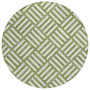 HomeRoots 5' Olive Green and Ivory Geometric Area Rug - Stylish, Washable, Durable for Indoor & Outdoor Use 8' Round 578780