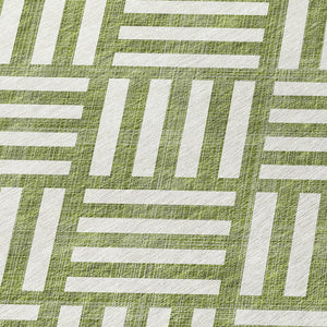 Homeroots 3' Artichoke Green Geometric Washable Area Rug - Stylish Indoor/Outdoor Design For Any Space 9' X 12' Polyester 578782