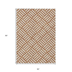 Homeroots 3' Artichoke Green Geometric Washable Area Rug - Stylish Indoor/Outdoor Design For Any Space 5' X 8' Polyester 578791