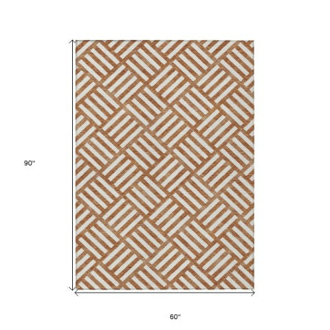 Homeroots 3' Artichoke Green Geometric Washable Area Rug - Stylish Indoor/Outdoor Design For Any Space 5' X 8' Polyester 578791