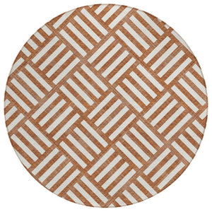 HomeRoots 5' Orange and Ivory Geometric Area Rug – Washable, Durable, Stylish for Indoor and Outdoor Spaces 8' Round 578792