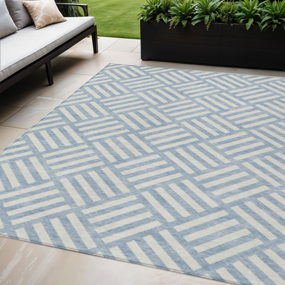 HomeRoots 5' Sky Blue and Ivory Geometric Indoor Outdoor Area Rug - Modern, Washable, Durable for Any Space 5' X 8' 578815