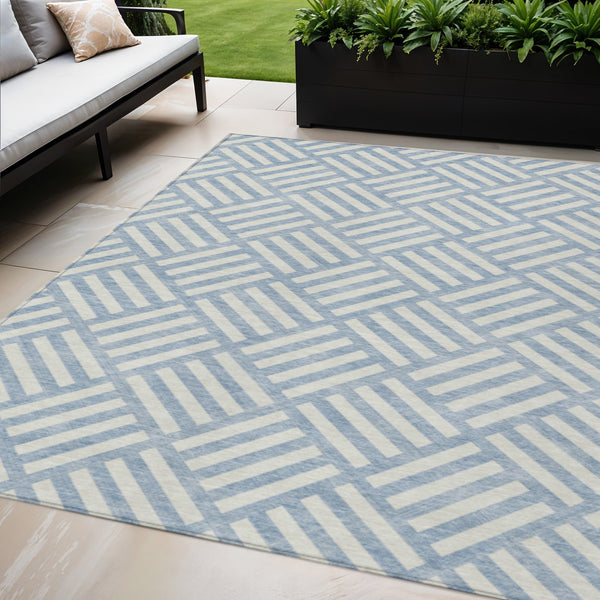 Homeroots 3' Artichoke Green Geometric Washable Area Rug - Stylish Indoor/Outdoor Design For Any Space 5' X 8' Polyester 578815