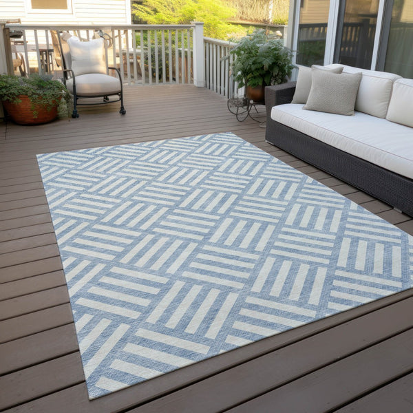 Homeroots 3' Artichoke Green Geometric Washable Area Rug - Stylish Indoor/Outdoor Design For Any Space 5' X 8' Polyester 578815