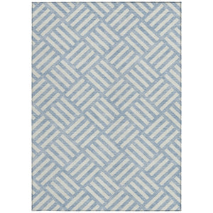 Homeroots 3' Artichoke Green Geometric Washable Area Rug - Stylish Indoor/Outdoor Design For Any Space 9' X 12' Polyester 578818