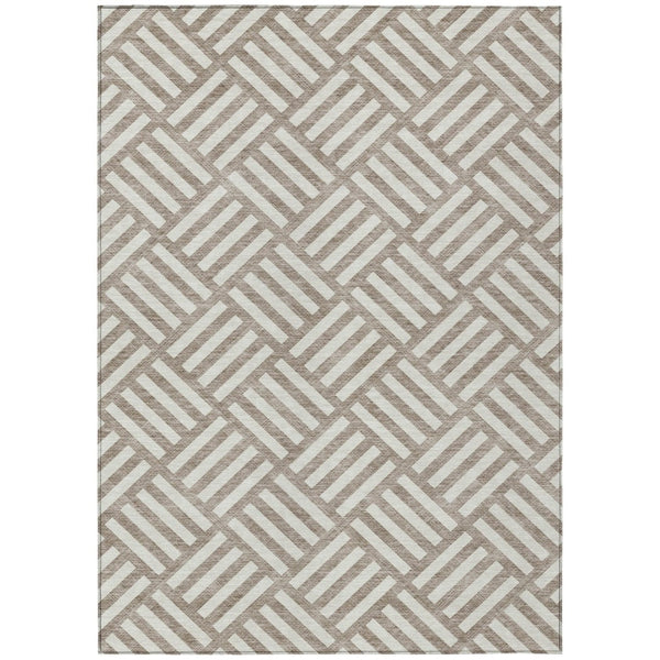 HomeRoots 5' Stylish Taupe and Ivory Geometric Washable Area Rug for Indoor and Outdoor Living Spaces 5' X 8' 578821