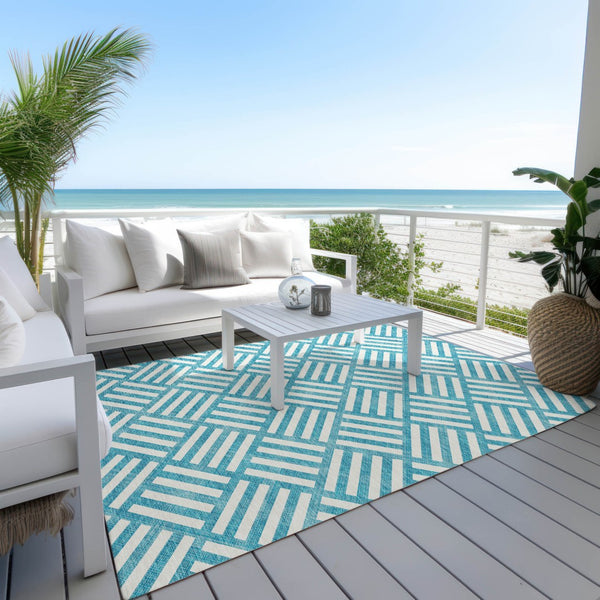 Homeroots 3' Artichoke Green Geometric Washable Area Rug - Stylish Indoor/Outdoor Design For Any Space 5' X 8' Polyester 578827