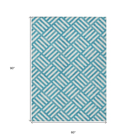 Homeroots 3' Artichoke Green Geometric Washable Area Rug - Stylish Indoor/Outdoor Design For Any Space 5' X 8' Polyester 578827