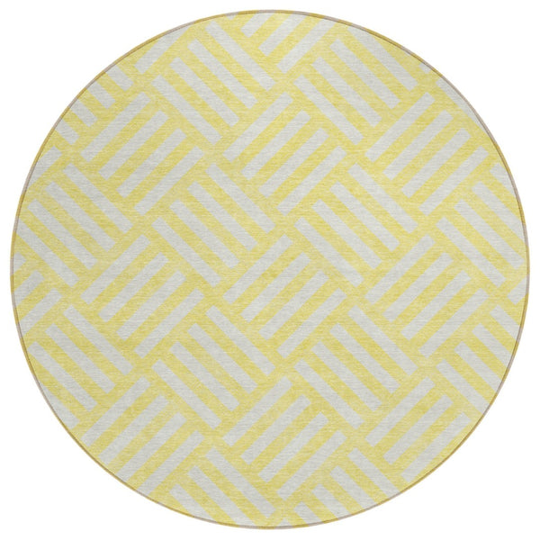 HomeRoots 5' Vibrant Yellow and Ivory Geometric Washable Area Rug for Indoor and Outdoor Spaces, Stylish Comfort 8' Round 578834
