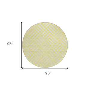 Homeroots 3' Artichoke Green Geometric Washable Area Rug - Stylish Indoor/Outdoor Design For Any Space 8' Round Polyester 578834