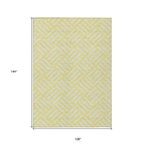 Homeroots 3' Artichoke Green Geometric Washable Area Rug - Stylish Indoor/Outdoor Design For Any Space 9' X 12' Polyester 578836