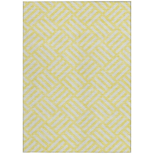 Homeroots 3' Artichoke Green Geometric Washable Area Rug - Stylish Indoor/Outdoor Design For Any Space 10' X 14' Polyester 578837