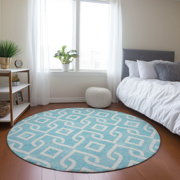 Homeroots 3' Aqua And Ivory Geometric Washable Area Rug - Perfect For Indoor Or Outdoor Spaces, Durable Design! 8' Round Polyester 578840