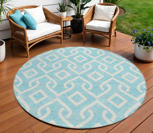 Homeroots 3' Aqua And Ivory Geometric Washable Area Rug - Perfect For Indoor Or Outdoor Spaces, Durable Design! 8' Round Polyester 578840