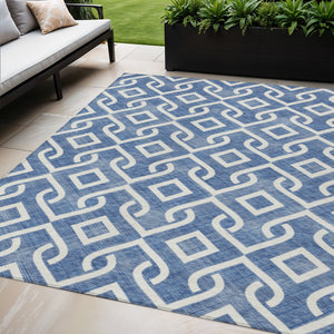 Homeroots 3' Aqua And Ivory Geometric Washable Area Rug - Perfect For Indoor Or Outdoor Spaces, Durable Design! 5' X 8' Polyester 578857