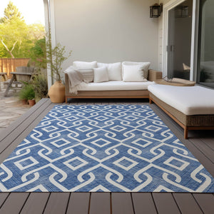 Homeroots 3' Aqua And Ivory Geometric Washable Area Rug - Perfect For Indoor Or Outdoor Spaces, Durable Design! 5' X 8' Polyester 578857