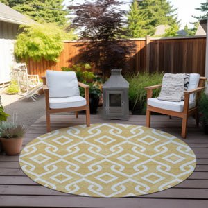 Homeroots 3' Aqua And Ivory Geometric Washable Area Rug - Perfect For Indoor Or Outdoor Spaces, Durable Design! 8' Round Polyester 578888