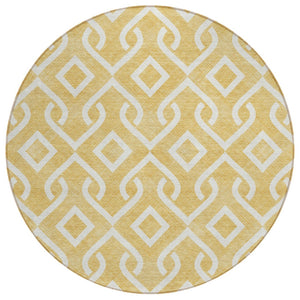 HomeRoots 5' Gold and Ivory Geometric Area Rug - Stylish, Washable Design for Indoor and Outdoor Spaces 8' Round 578888