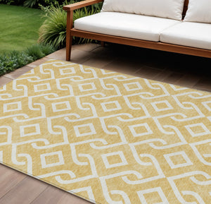 Homeroots 3' Aqua And Ivory Geometric Washable Area Rug - Perfect For Indoor Or Outdoor Spaces, Durable Design! 8' X 10' Polyester 578889