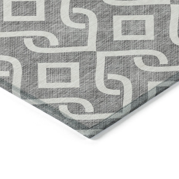 Homeroots 3' Aqua And Ivory Geometric Washable Area Rug - Perfect For Indoor Or Outdoor Spaces, Durable Design! 3' X 5' Polyester 578892