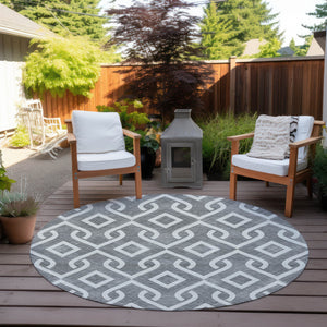 Homeroots 3' Aqua And Ivory Geometric Washable Area Rug - Perfect For Indoor Or Outdoor Spaces, Durable Design! 8' Round Polyester 578894