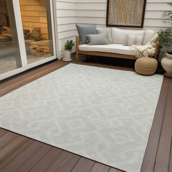 Homeroots 3' Aqua And Ivory Geometric Washable Area Rug - Perfect For Indoor Or Outdoor Spaces, Durable Design! 5' X 8' Polyester 578905