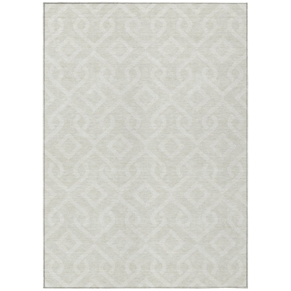 HomeRoots 5' Elegant Ivory and Light Gray Geometric Washable Area Rug for Indoor and Outdoor Spaces 5' X 8' 578905