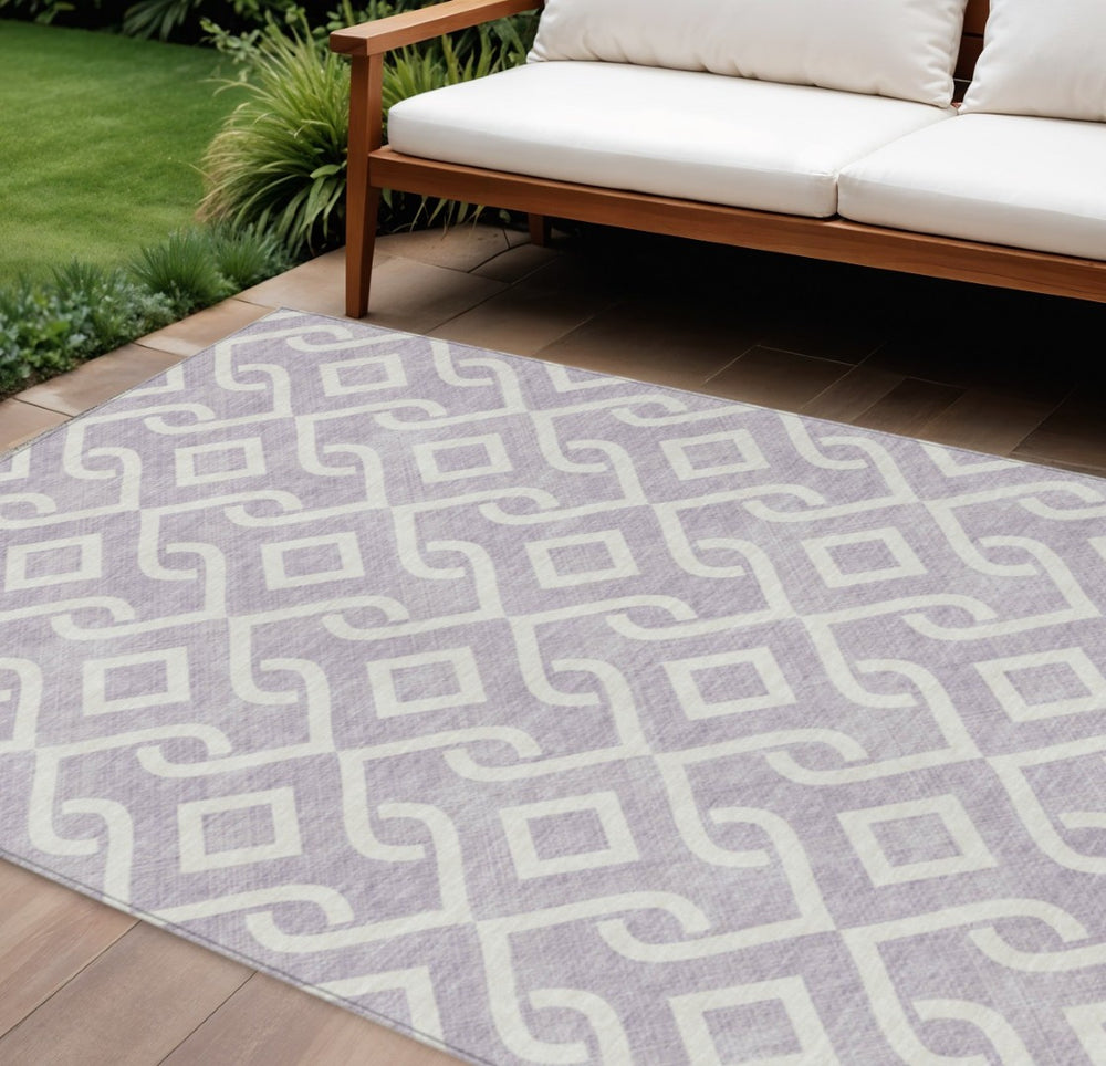 HomeRoots 9' Stylish Lavender and Ivory Geometric Area Rug - Washable, Durable for Indoor & Outdoor Use 9' X 12' 578914
