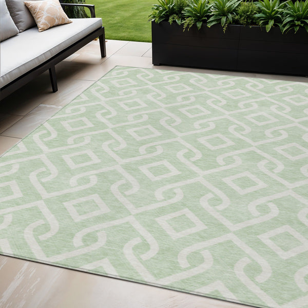 Homeroots 3' Aqua And Ivory Geometric Washable Area Rug - Perfect For Indoor Or Outdoor Spaces, Durable Design! 5' X 8' Polyester 578917