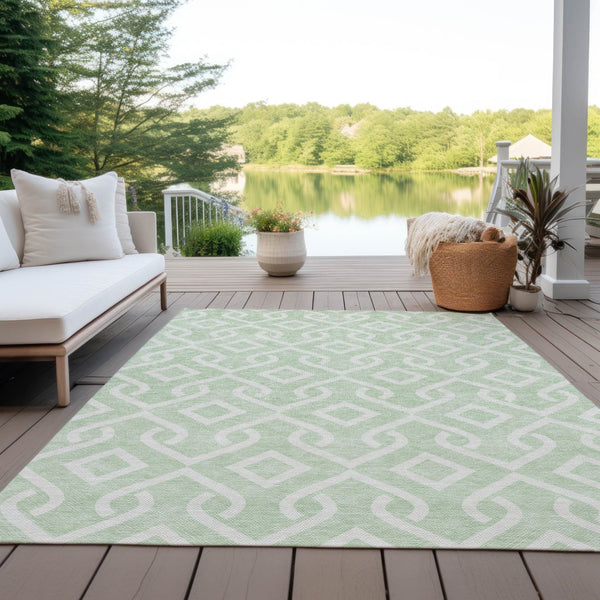 Homeroots 3' Aqua And Ivory Geometric Washable Area Rug - Perfect For Indoor Or Outdoor Spaces, Durable Design! 5' X 8' Polyester 578917