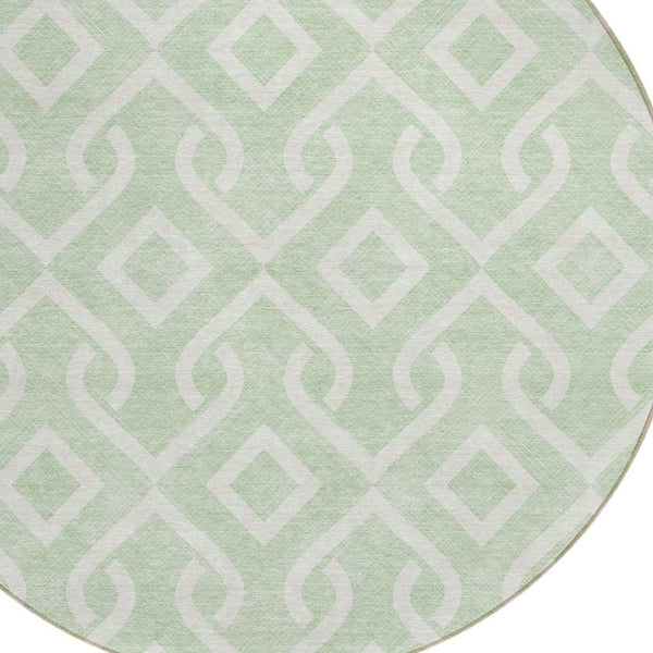 Homeroots 3' Aqua And Ivory Geometric Washable Area Rug - Perfect For Indoor Or Outdoor Spaces, Durable Design! 8' Round Polyester 578918