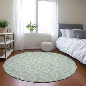 Homeroots 3' Aqua And Ivory Geometric Washable Area Rug - Perfect For Indoor Or Outdoor Spaces, Durable Design! 8' Round Polyester 578918