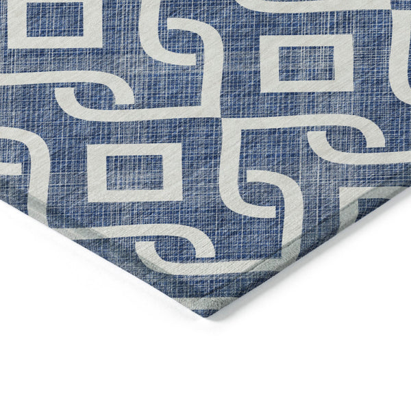 Homeroots 3' Aqua And Ivory Geometric Washable Area Rug - Perfect For Indoor Or Outdoor Spaces, Durable Design! 10' X 14' Polyester 578927