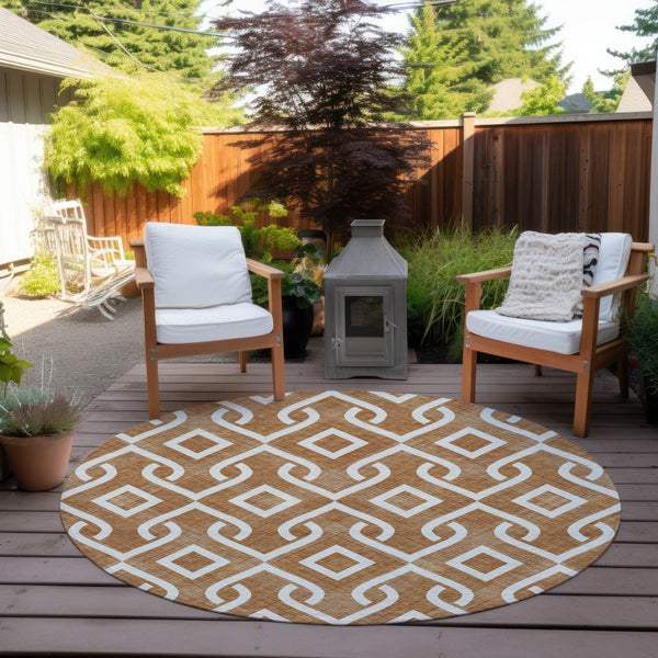 Homeroots 3' Aqua And Ivory Geometric Washable Area Rug - Perfect For Indoor Or Outdoor Spaces, Durable Design! 8' Round Polyester 578936