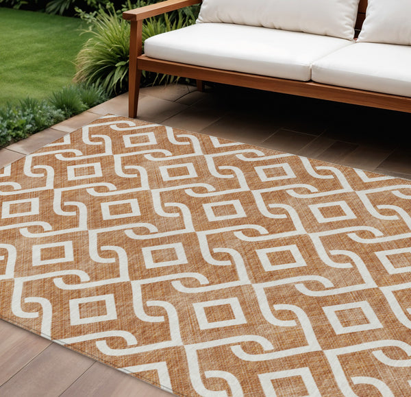 Homeroots 3' Aqua And Ivory Geometric Washable Area Rug - Perfect For Indoor Or Outdoor Spaces, Durable Design! 8' X 10' Polyester 578937