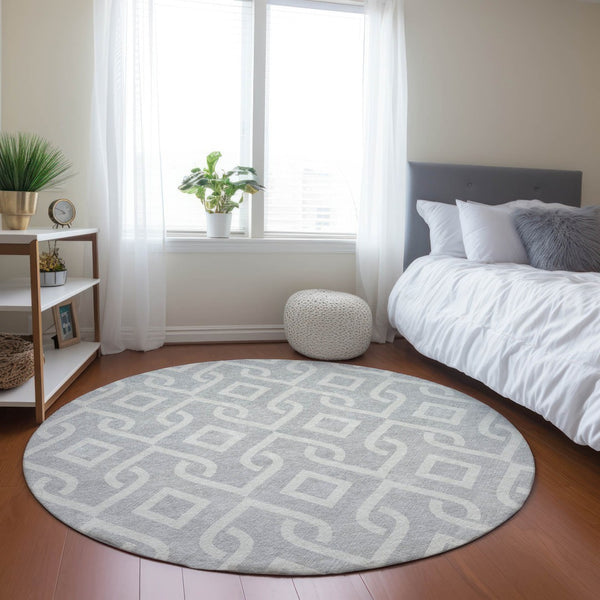 Homeroots 3' Aqua And Ivory Geometric Washable Area Rug - Perfect For Indoor Or Outdoor Spaces, Durable Design! 8' Round Polyester 578966
