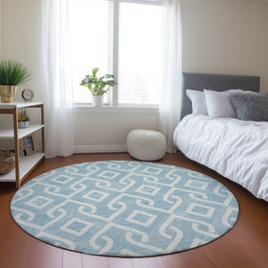Homeroots 3' Aqua And Ivory Geometric Washable Area Rug - Perfect For Indoor Or Outdoor Spaces, Durable Design! 8' Round Polyester 578972