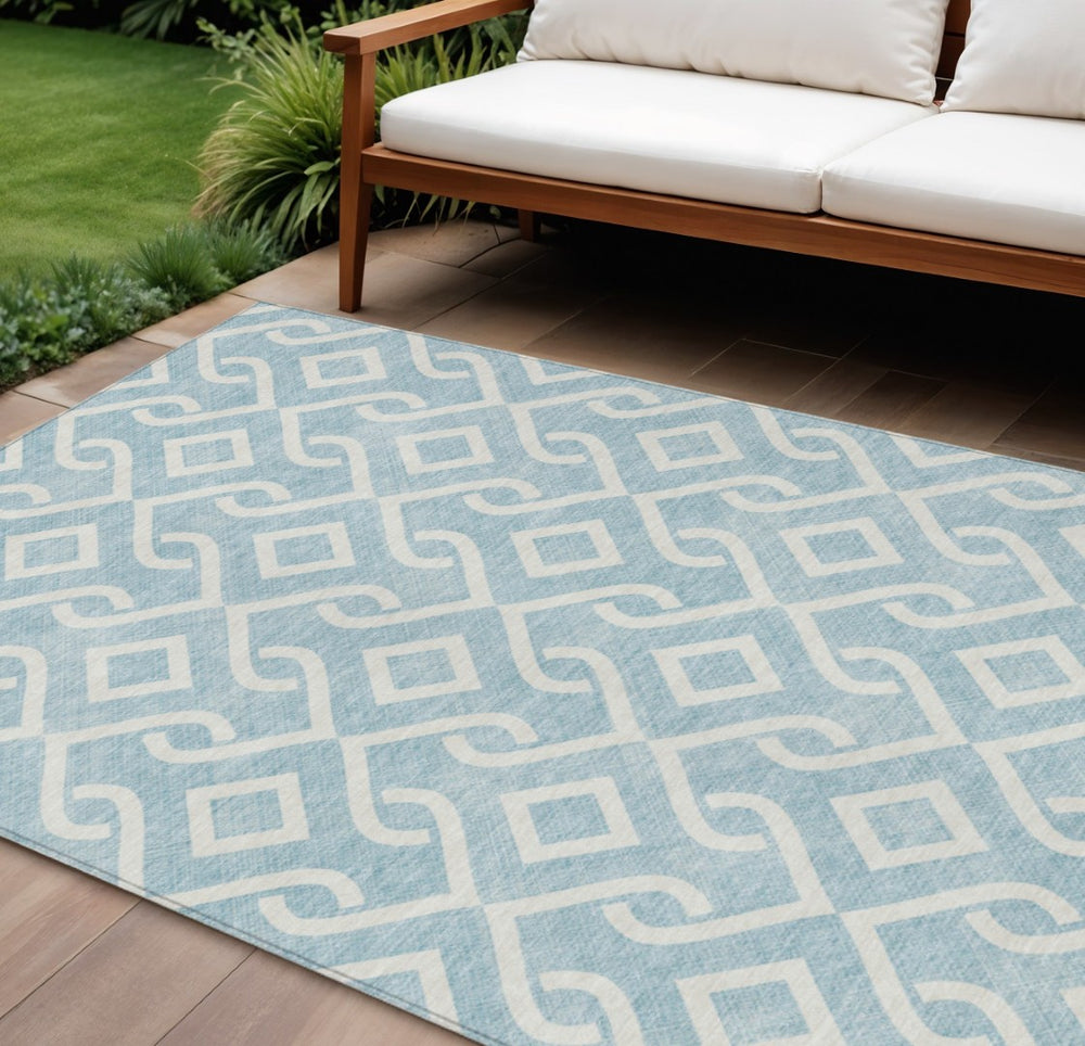 HomeRoots 9' Sky Blue and Ivory Geometric Area Rug - Stylish, Washable, and Durable for Indoor/Outdoor Spaces 9' X 12' 578974