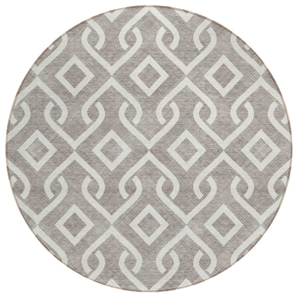 HomeRoots 5' Taupe and Ivory Geometric Indoor Outdoor Area Rug – Stylish, Durable, Washable for All Spaces 8' Round 578978
