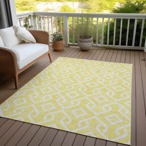 Homeroots 3' Aqua And Ivory Geometric Washable Area Rug - Perfect For Indoor Or Outdoor Spaces, Durable Design! 3' X 5' Polyester 578988