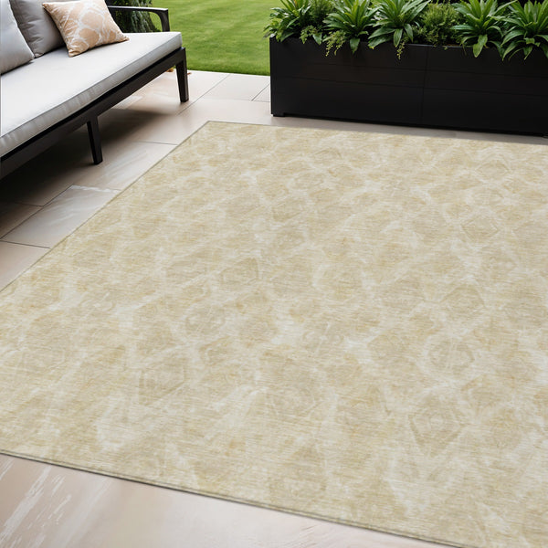 Homeroots 3' Stylish Beige Taupe Geometric Washable Area Rug For Indoor And Outdoor Spaces, Durable Design 5' X 8' Polyester 578995